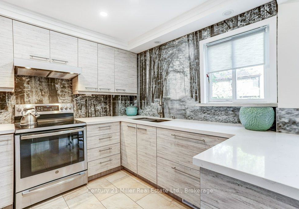 2605-woodchester-drive-mississauga-ontario-w13433720