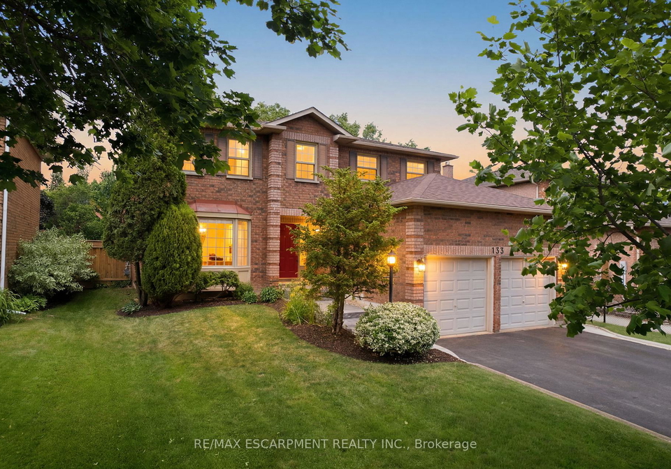 133-warner-drive-oakville-ontario-w13433802