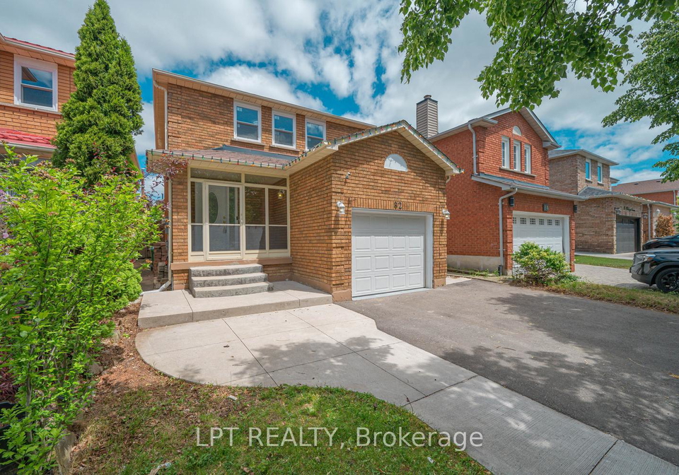 82-michigan-avenue-brampton-ontario-w13433810
