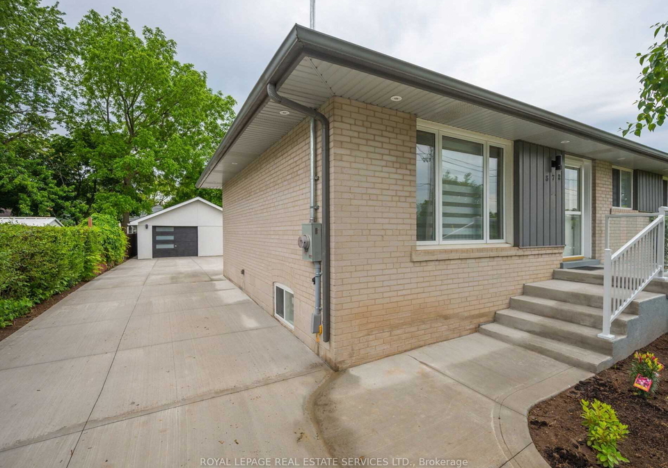 372-highside-drive-milton-ontario-w13433824