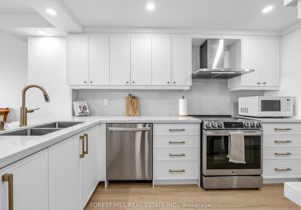 236-albion-road-etobicoke-ontario-w13433900