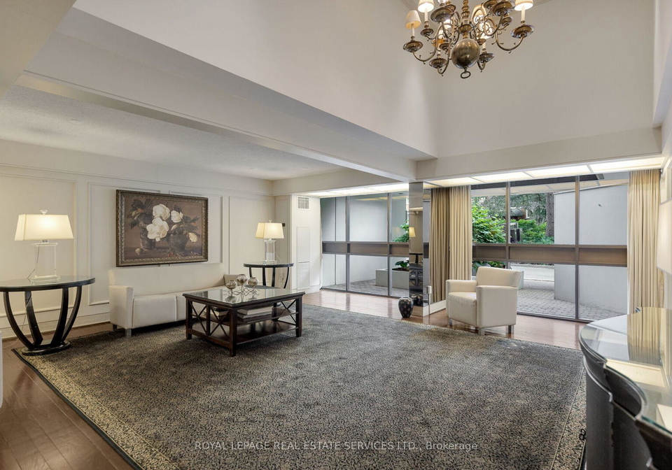 100-quebec-avenue-toronto-ontario-w13433942