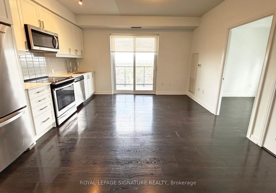 8-nahani-way-mississauga-ontario-w13434104
