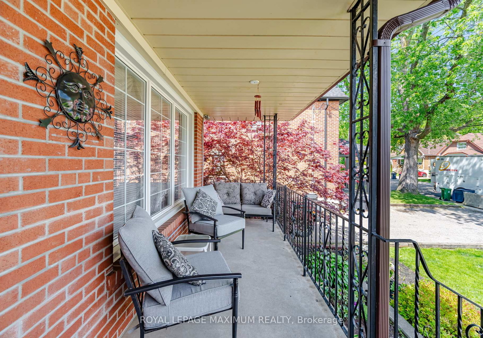 255-john-street-north-york-ontario-w13434182