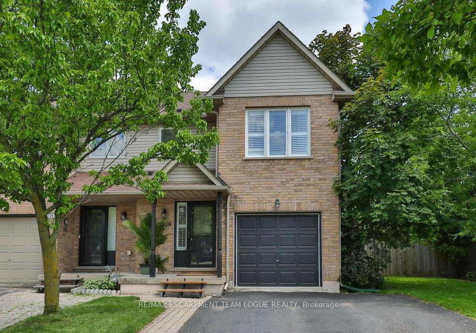 1229-blanshard-drive-burlington-ontario-w13434276