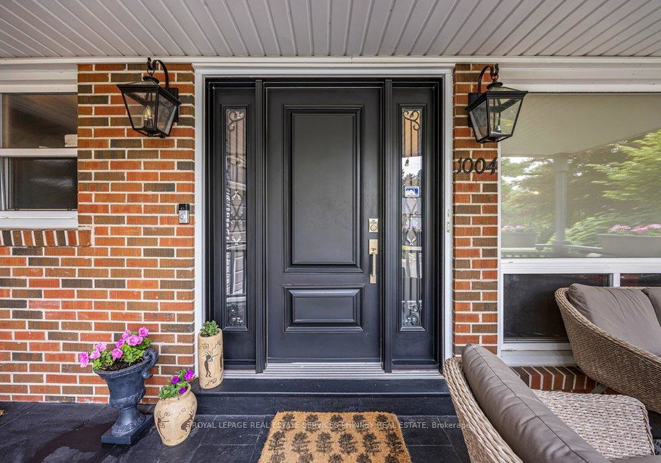 1004-caldwell-avenue-mississauga-ontario-w13434304