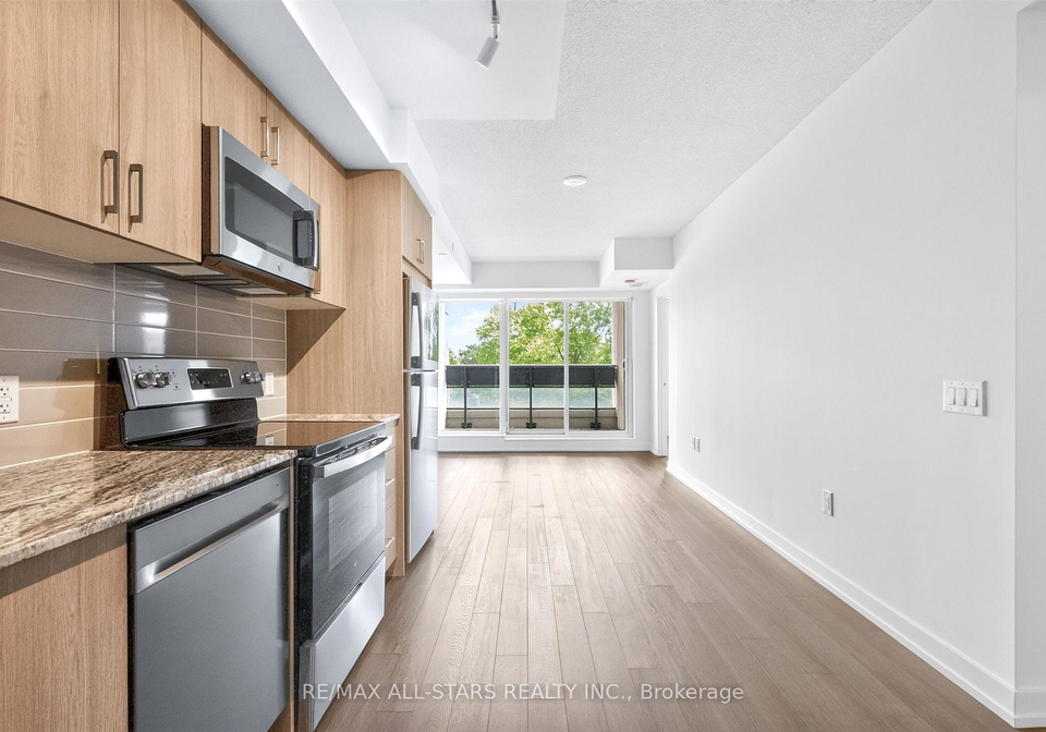 4010-eglinton-avenue-w-etobicoke-ontario-w13434450