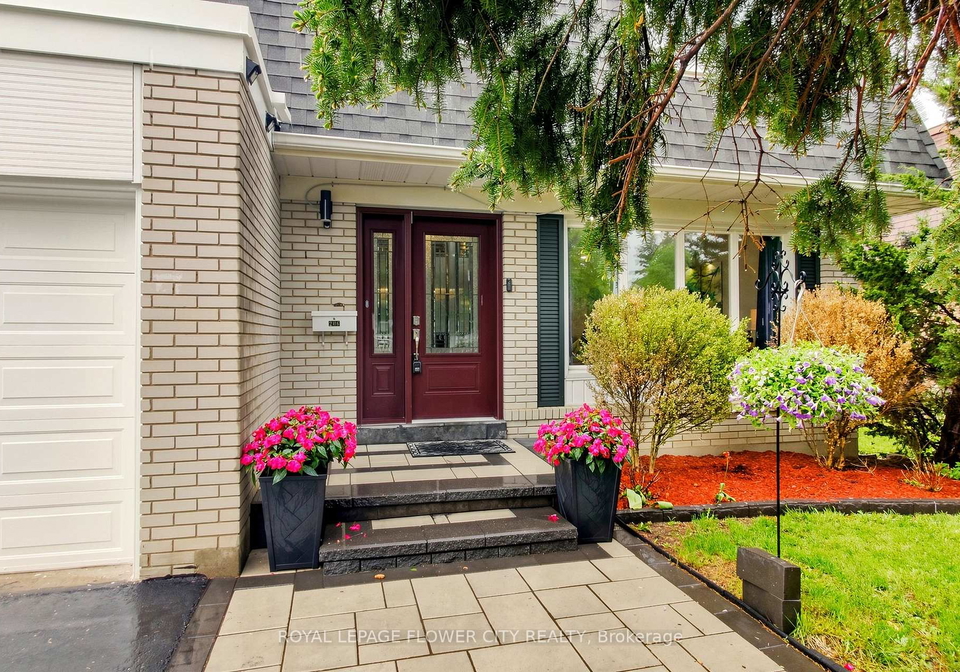 206-mcmurchy-avenue-s-brampton-ontario-w13434498