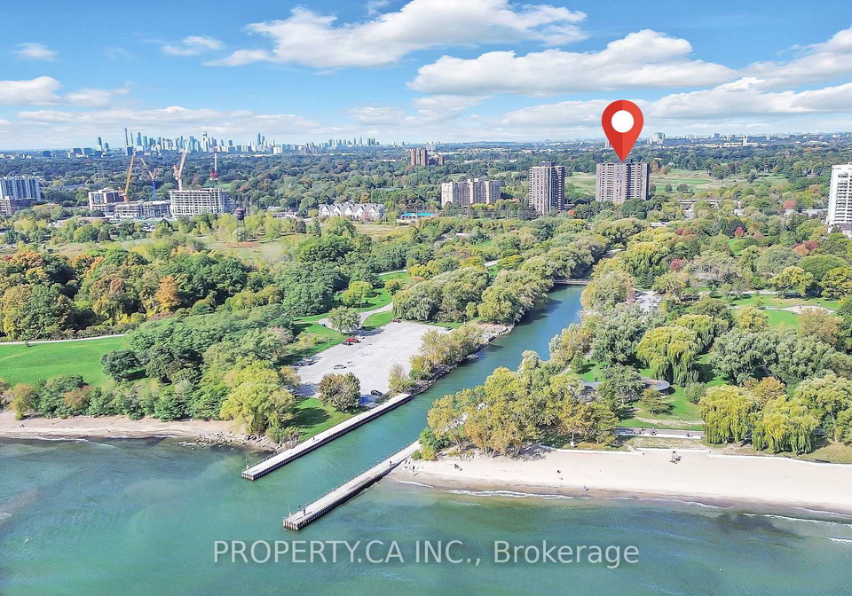 1535-lakeshore-road-e-mississauga-ontario-w13434672