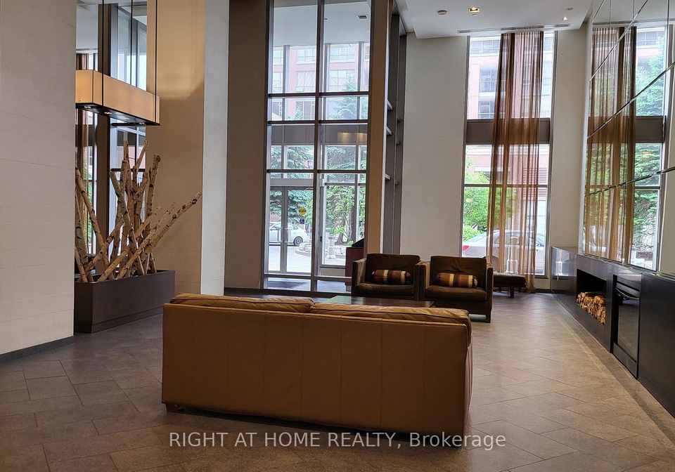 4080-living-arts-drive-mississauga-ontario-w13434762