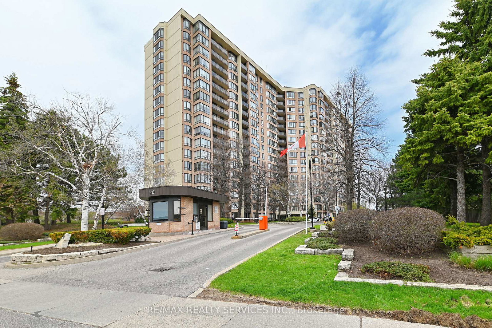 20-cherrytree-drive-brampton-ontario-w13434812
