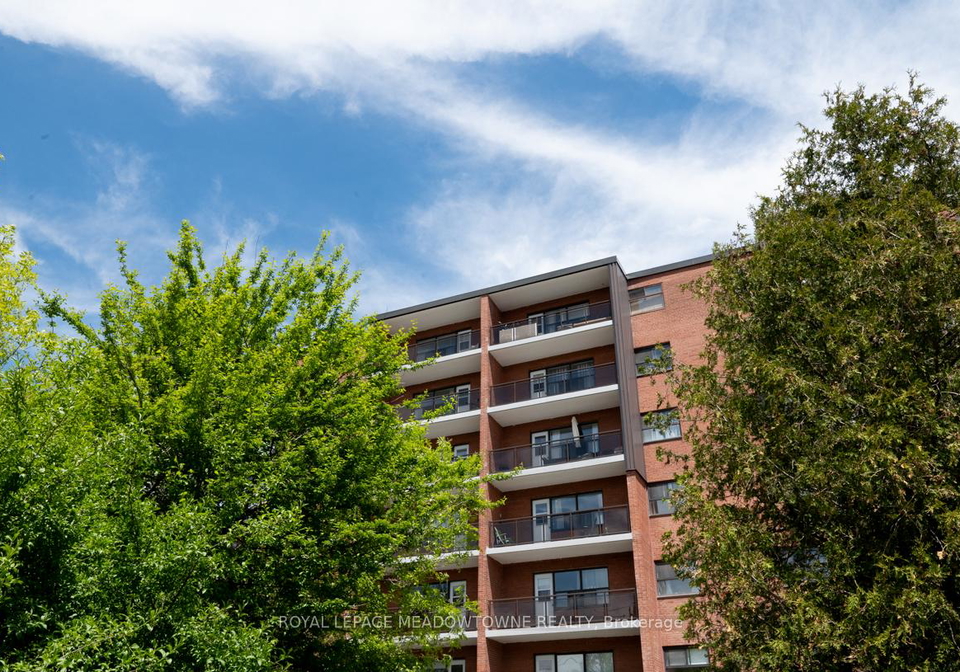 1017-seneca-avenue-mississauga-ontario-w13434874