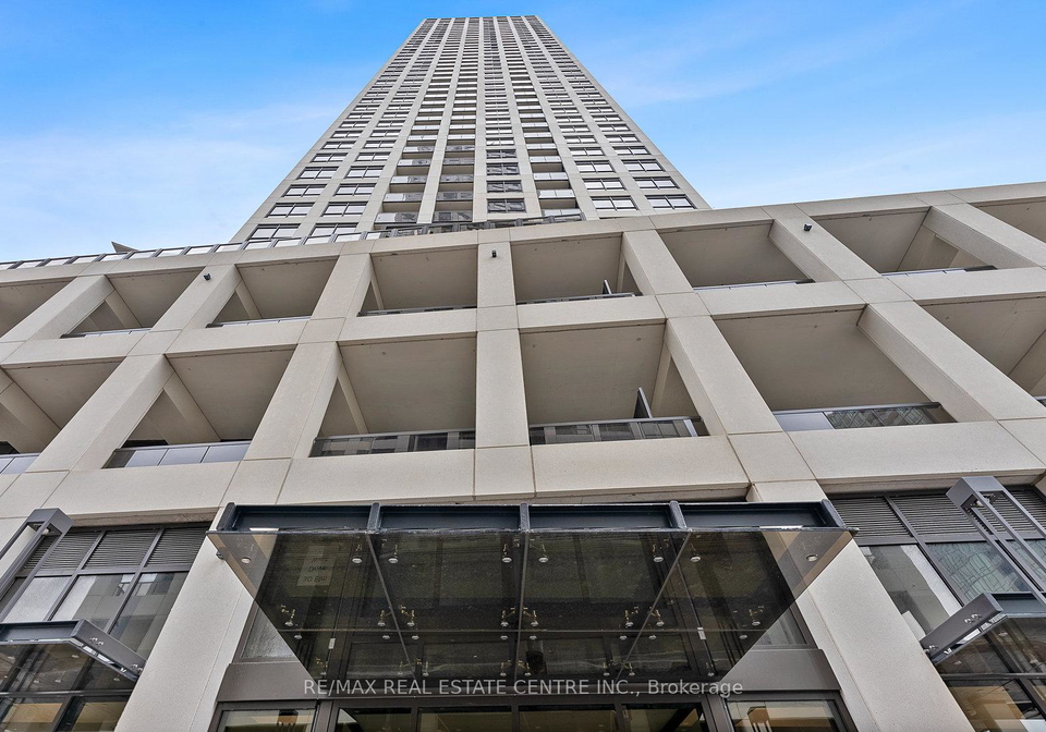 36-elm-drive-mississauga-ontario-w13434992