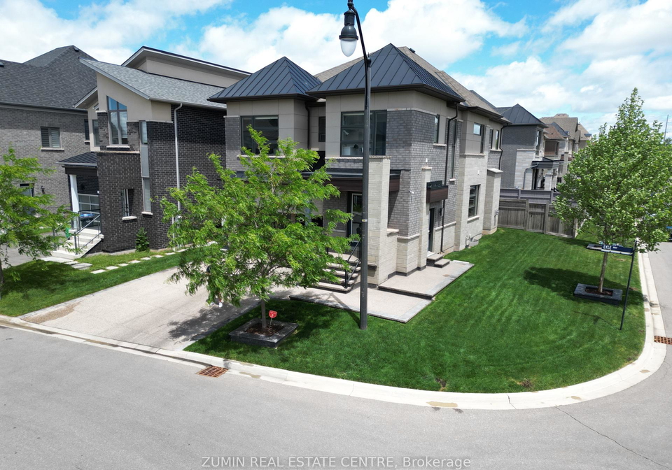 39-lyle-way-brampton-ontario-w13435042