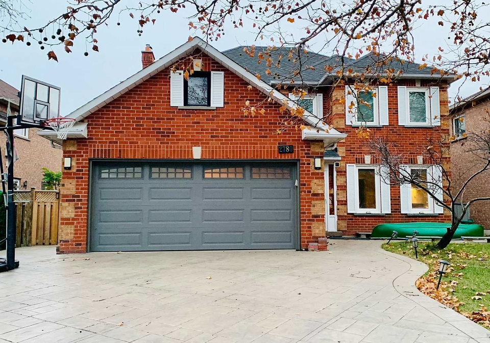2780-teak-crescent-oakville-ontario-w13435068