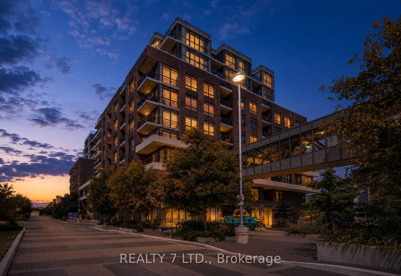 26-gibbs-road-etobicoke-ontario-w13435082