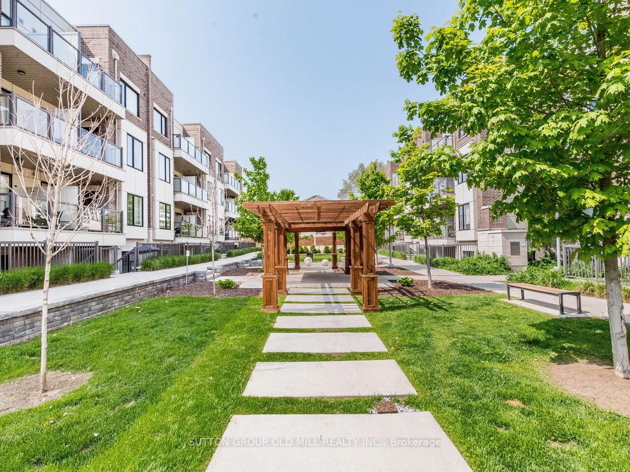 6-drummond-street-etobicoke-ontario-w13435112