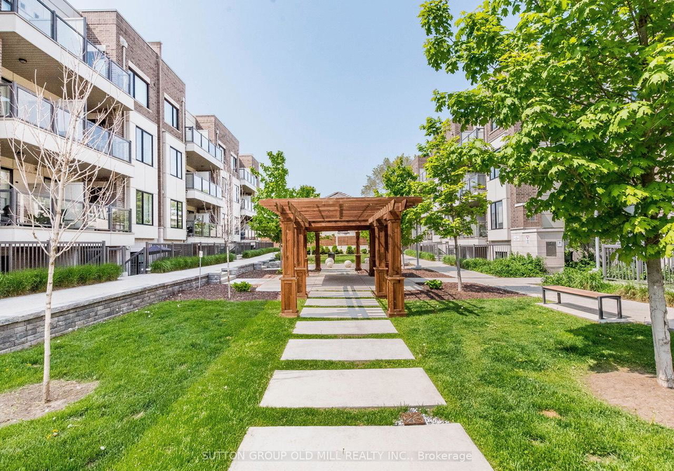 6-drummond-street-etobicoke-ontario-w13435112