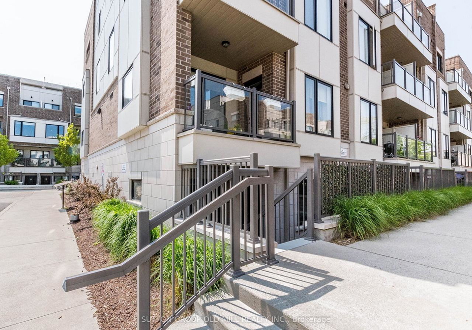 6-drummond-street-etobicoke-ontario-w13435112