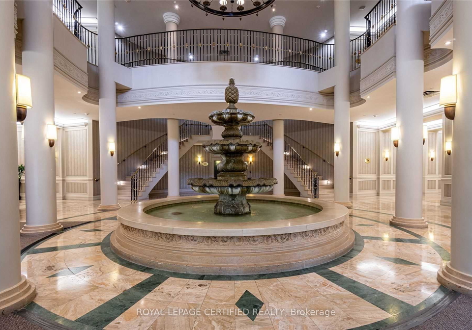 35-kingsbridge-garden-circle-mississauga-ontario-w13435462