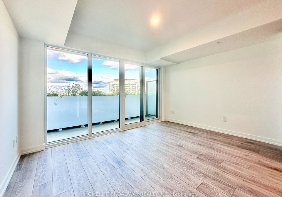 1100-sheppard-avenue-w-york-ontario-w13435610