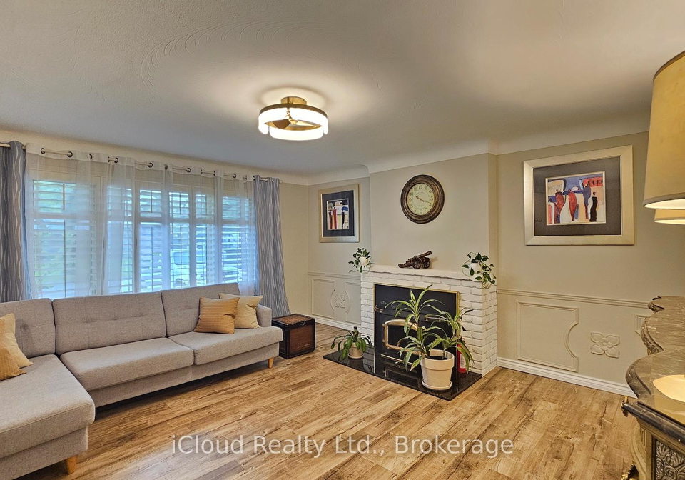 1066-marley-crescent-burlington-ontario-w13435672