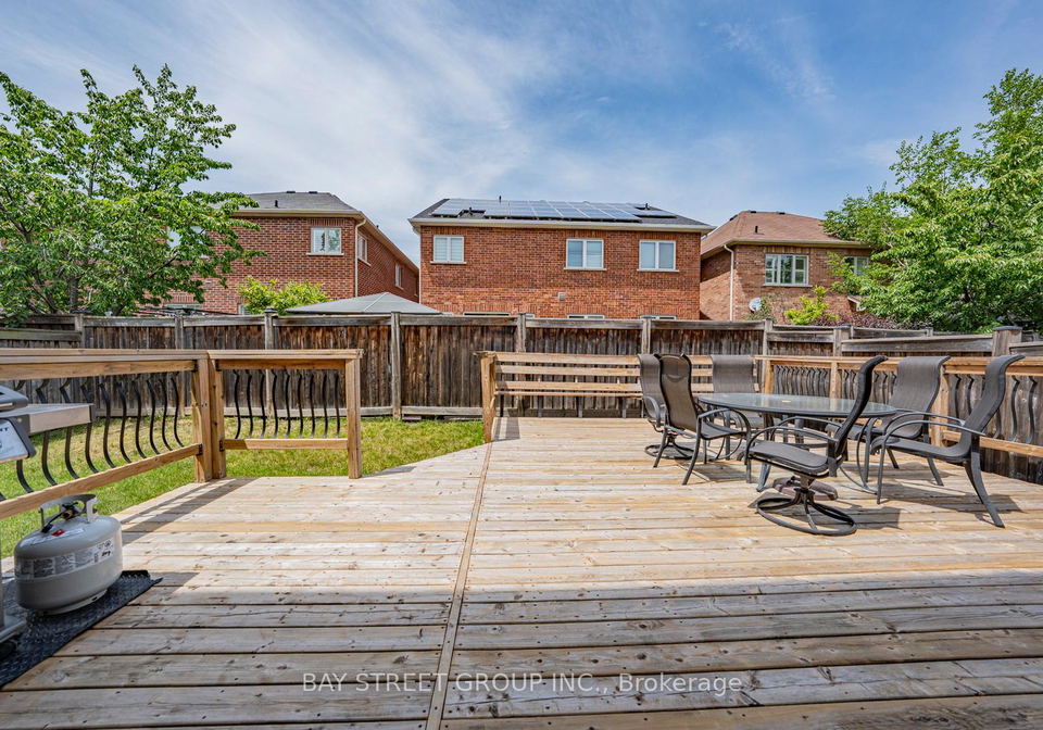 241-jarrett-cross-milton-ontario-w13435916