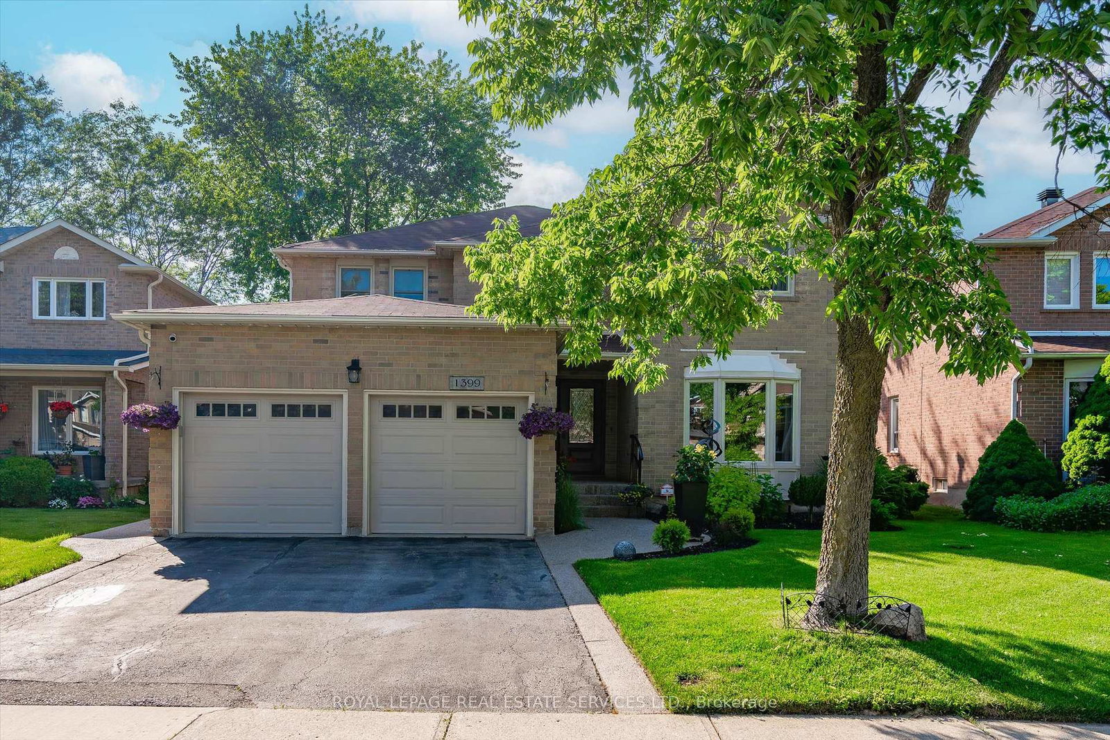 1399-fieldcrest-lane-oakville-ontario-w13435934