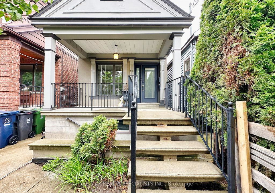 252-earlscourt-avenue-toronto-ontario-w13435972