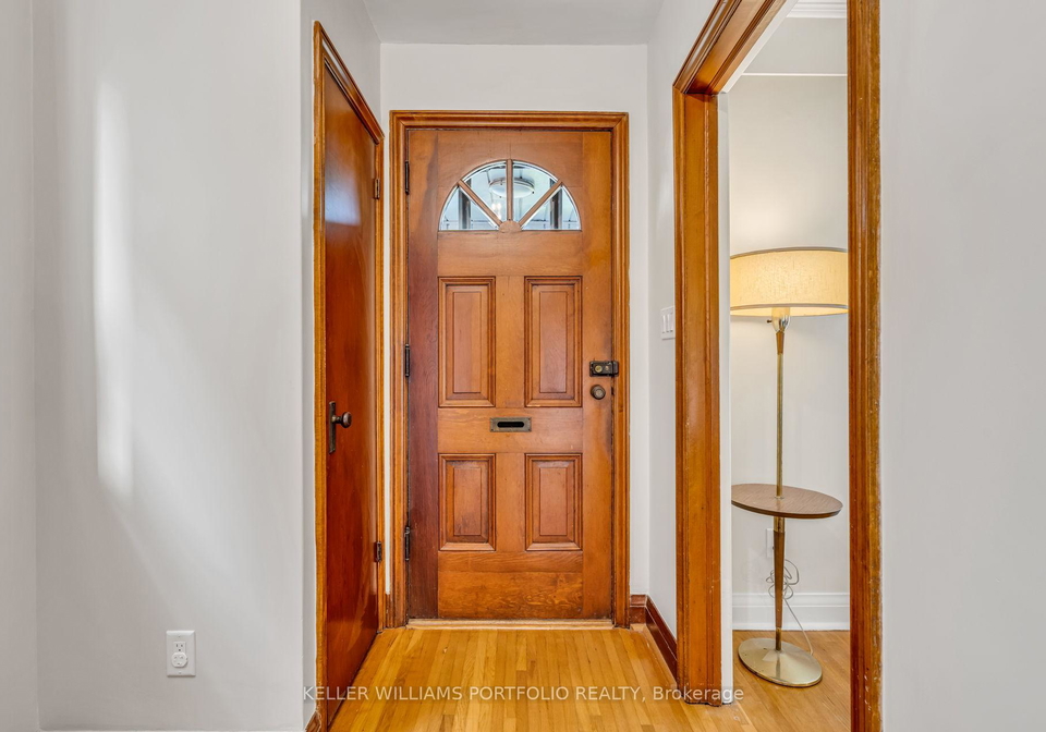 210-bicknell-avenue-toronto-ontario-w13436086