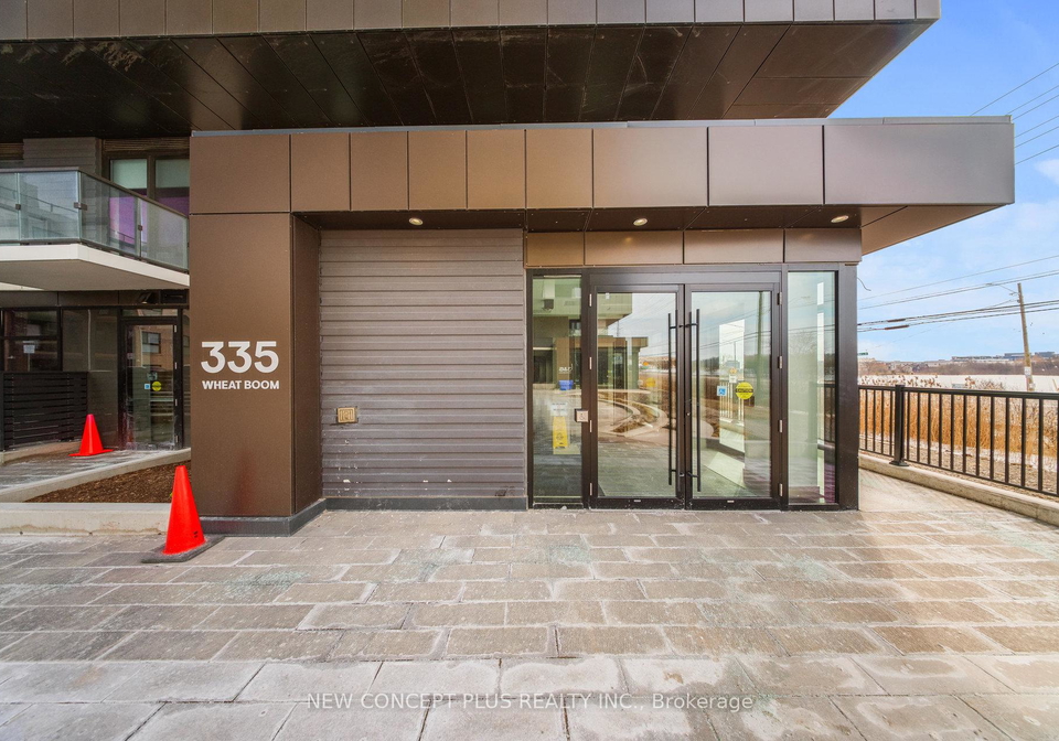 335-wheat-boom-drive-oakville-ontario-w13436124