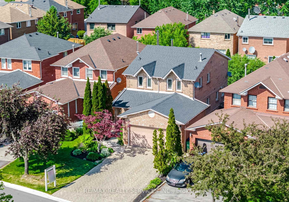4671-owl-circle-mississauga-ontario-w13436190
