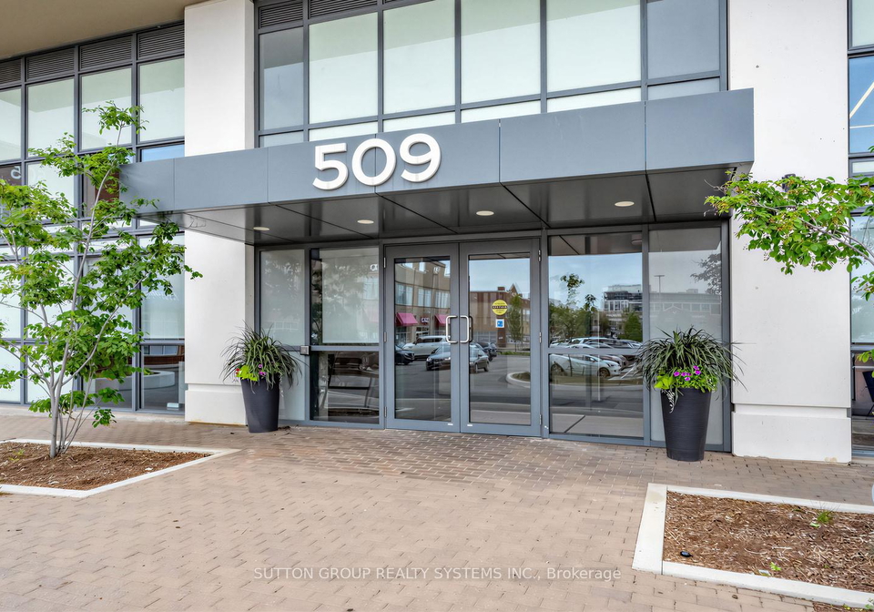 509-dundas-street-oakville-ontario-w13436252