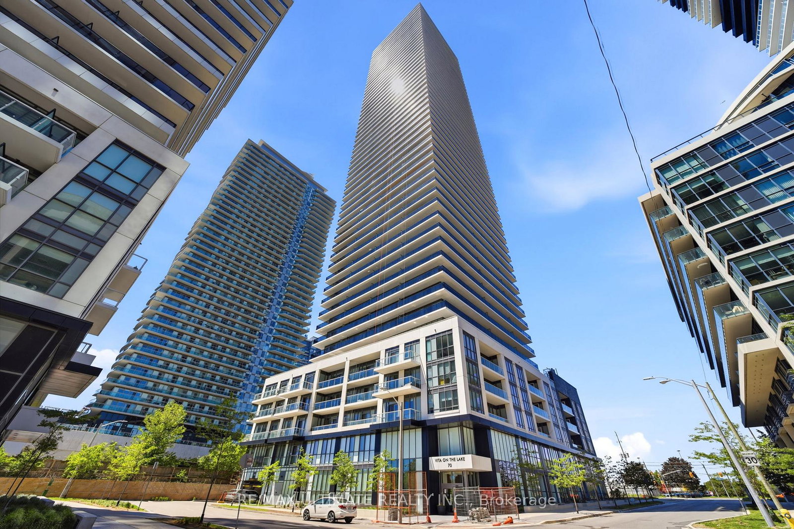 70-annie-craig-drive-etobicoke-ontario-w13436324