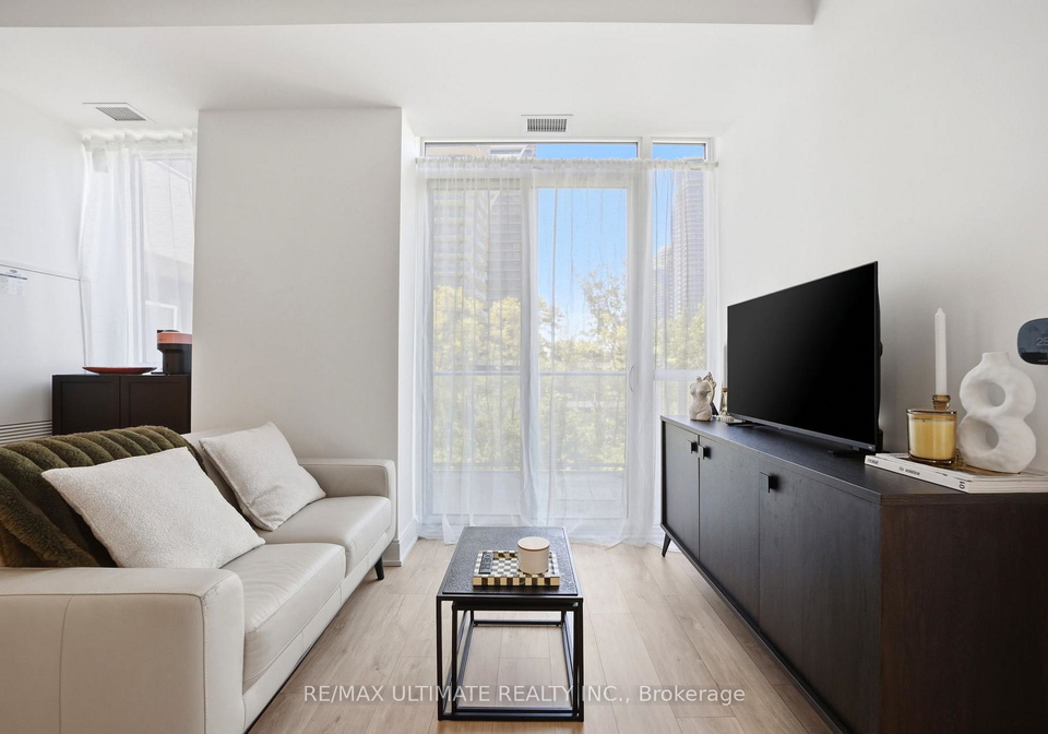 70-annie-craig-drive-etobicoke-ontario-w13436324
