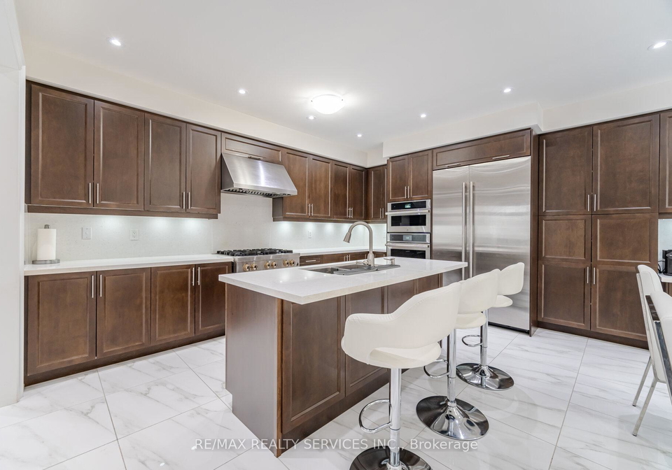 20-royal-fern-crescent-caledon-ontario-w13436350
