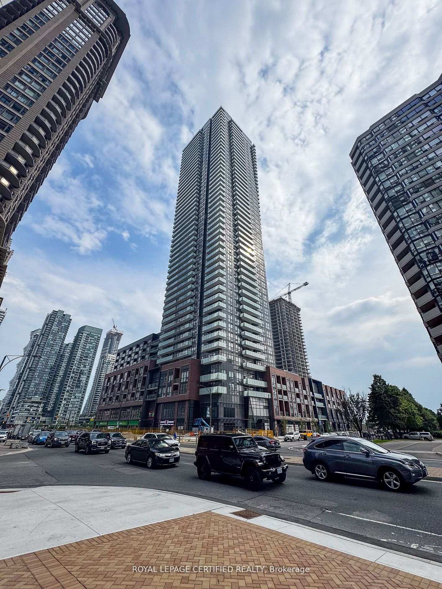 430-square-one-drive-mississauga-ontario-w13436364
