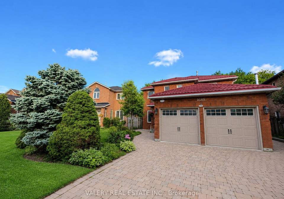 1683-moongate-crescent-mississauga-ontario-w13436880