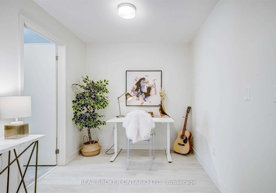 168-sabina-drive-oakville-ontario-w13436916