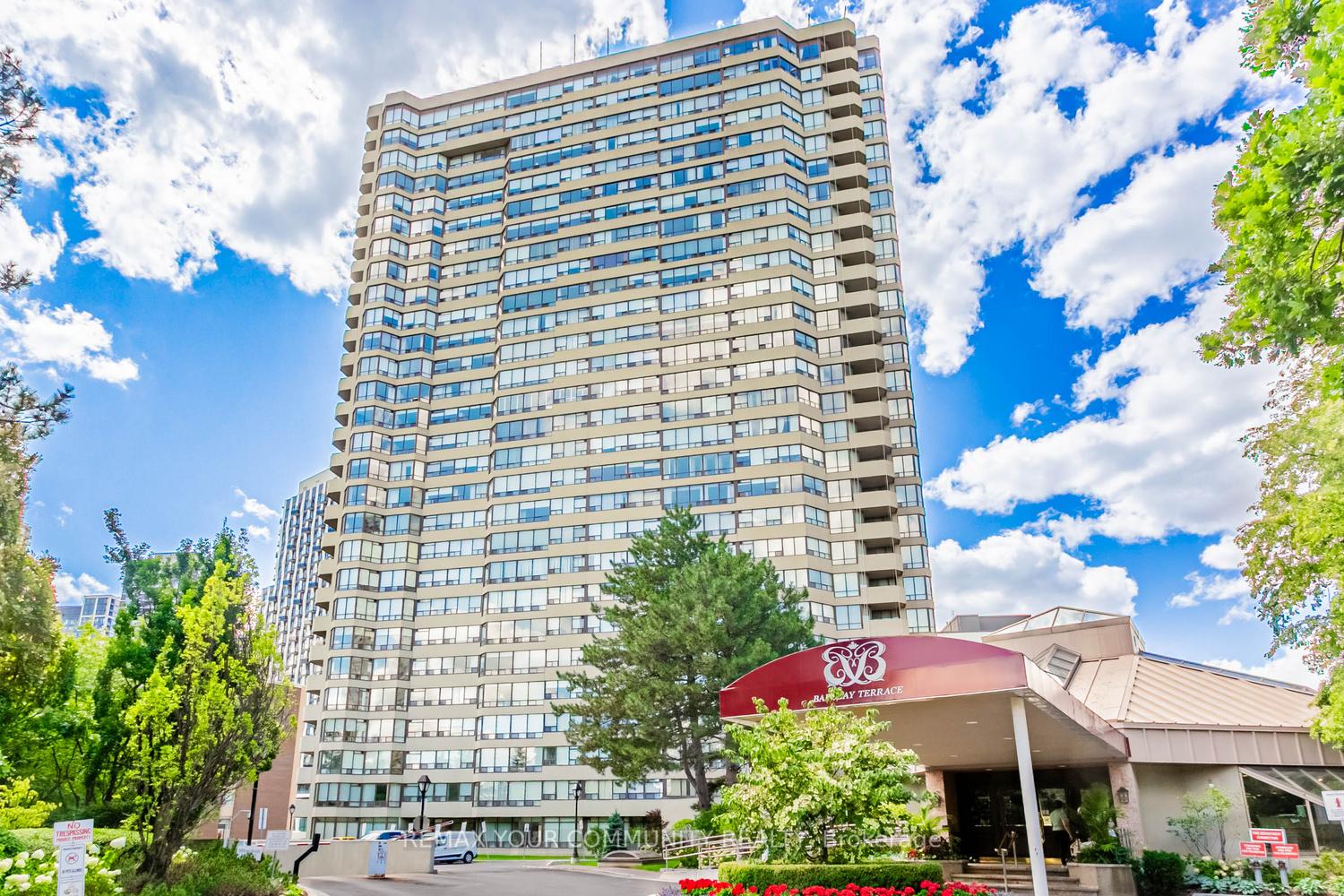 1300-islington-avenue-etobicoke-ontario-w13436958