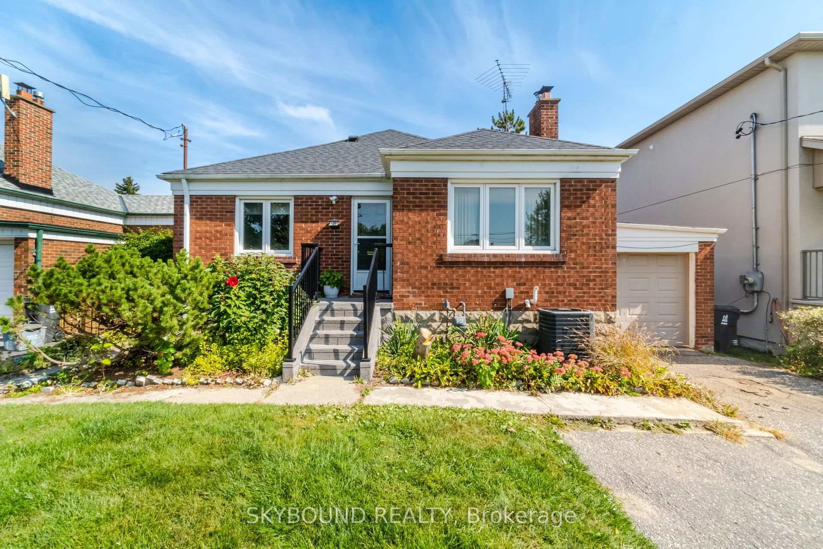 129-milton-street-etobicoke-ontario-w13436998