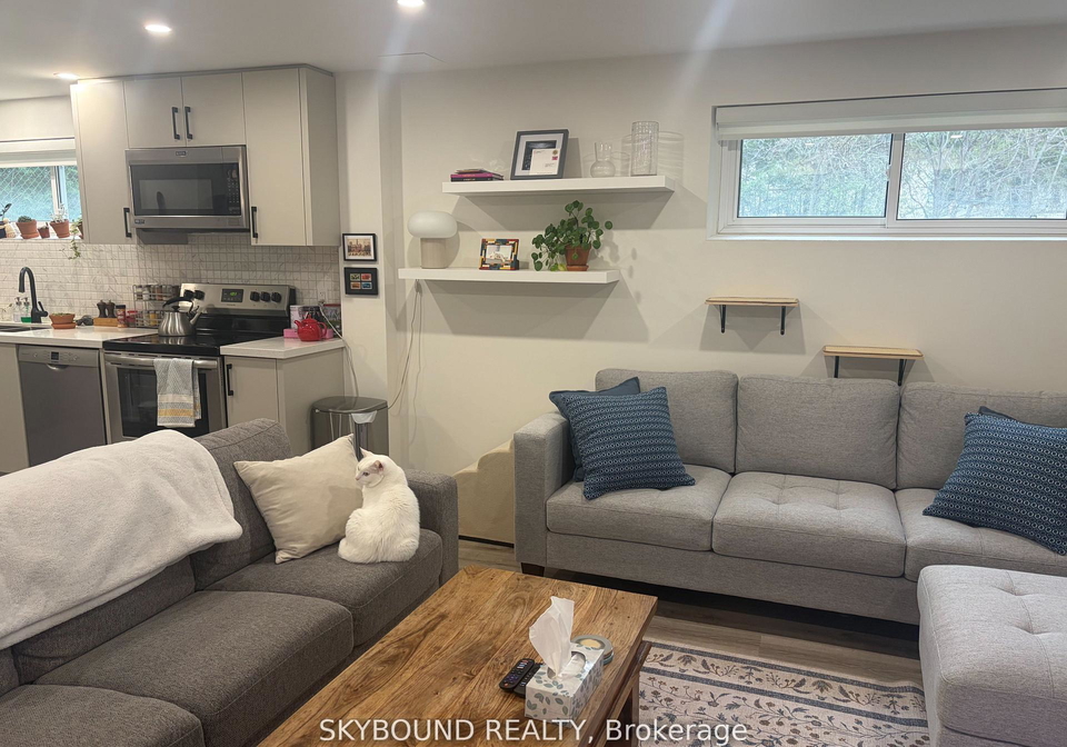 129-milton-street-etobicoke-ontario-w13436998