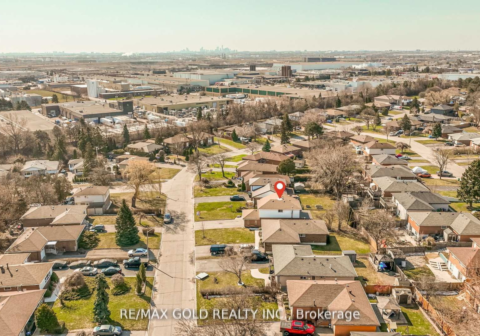 34-deerfield-crescent-brampton-ontario-w13437010