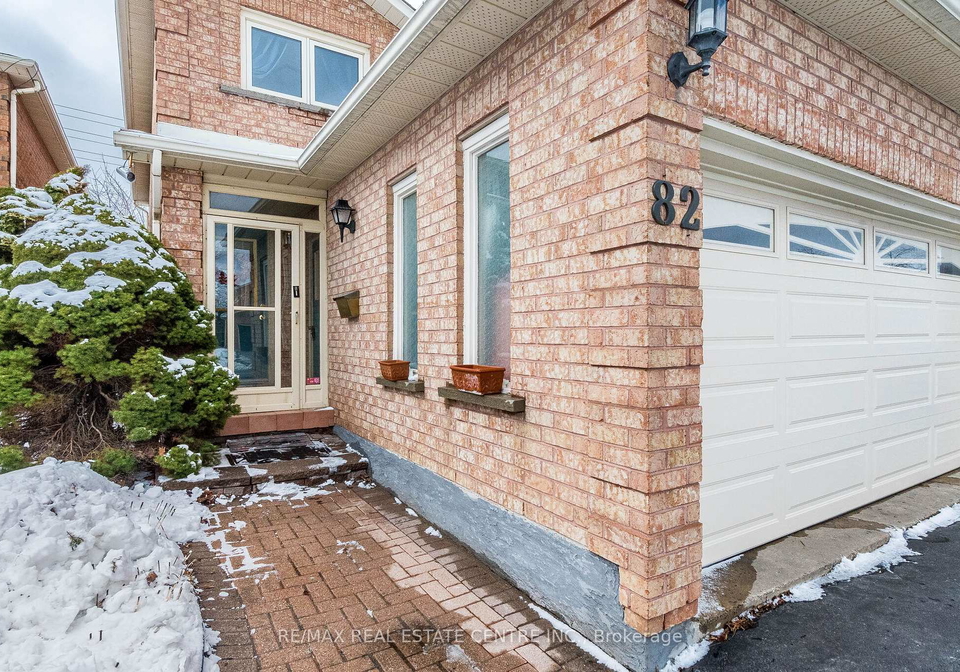82-candy-crescent-brampton-ontario-w13437112