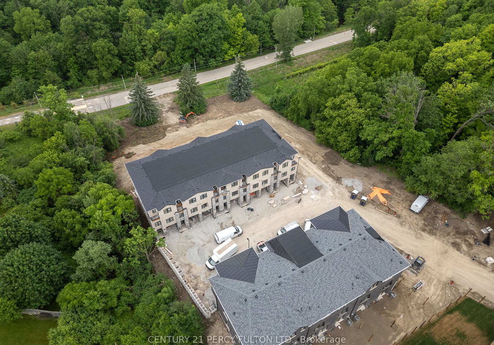 6636-clock-court-mississauga-ontario-w13437244