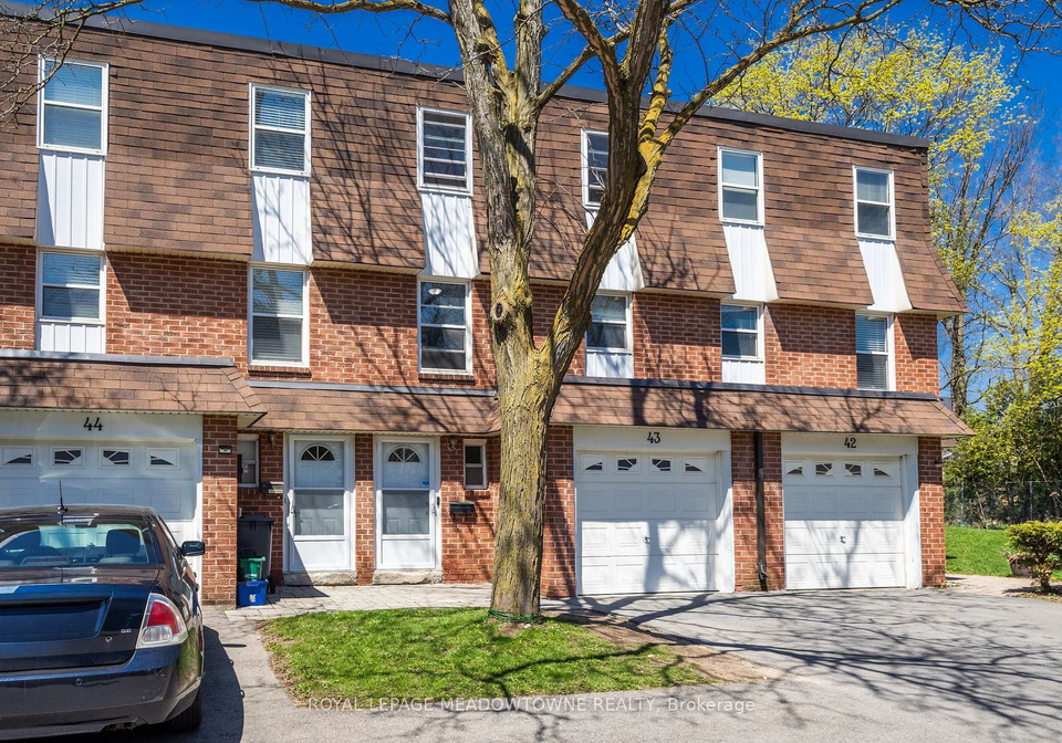 235-bronte-street-milton-ontario-w13437418