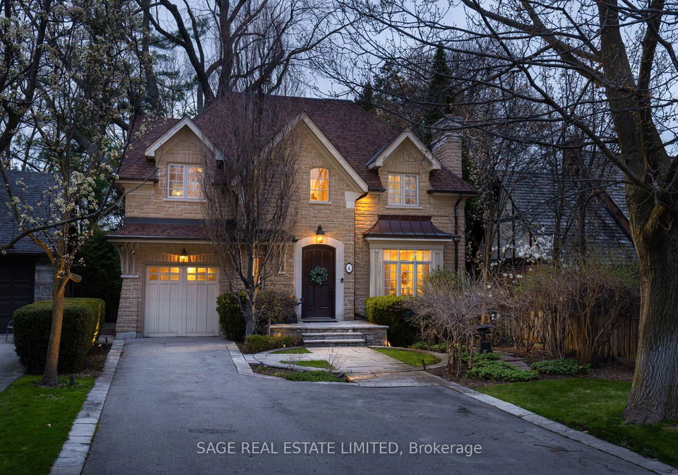 4-reigate-road-etobicoke-ontario-w13437450