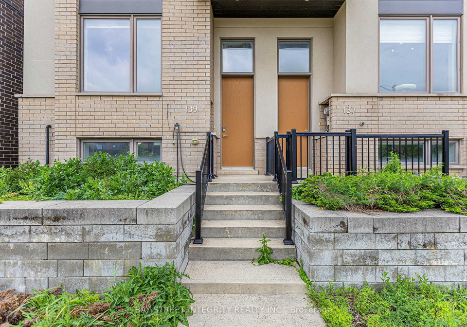 139-stanley-greene-boulevard-york-ontario-w13437460