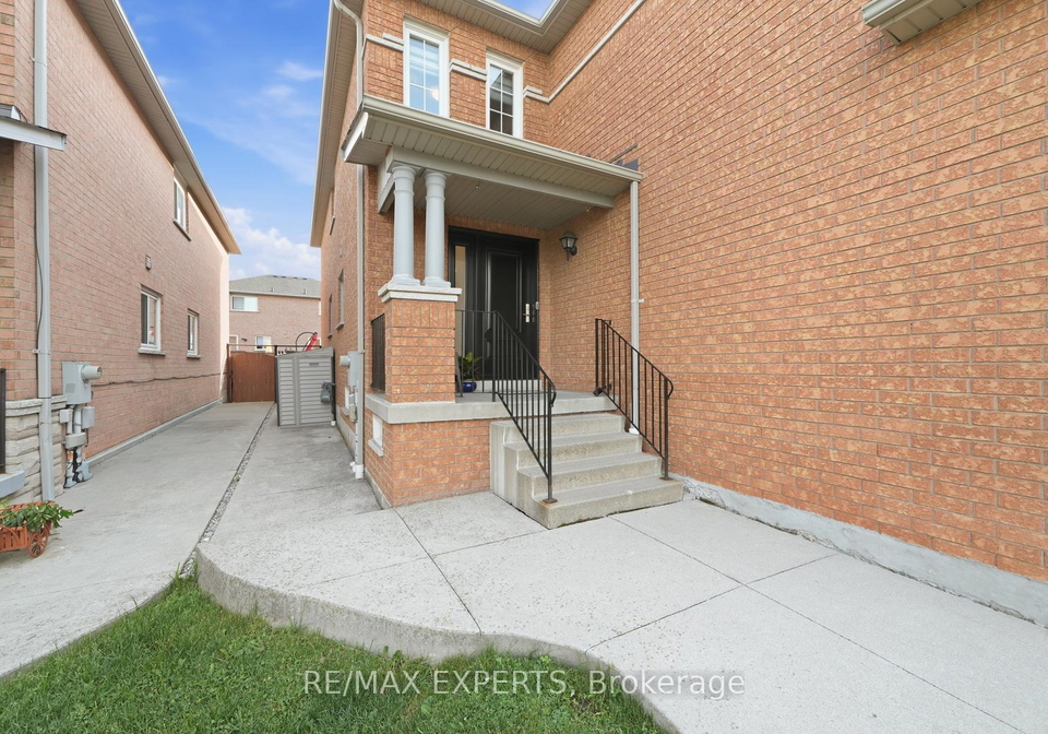 3138-wheatstone-avenue-mississauga-ontario-w13437536