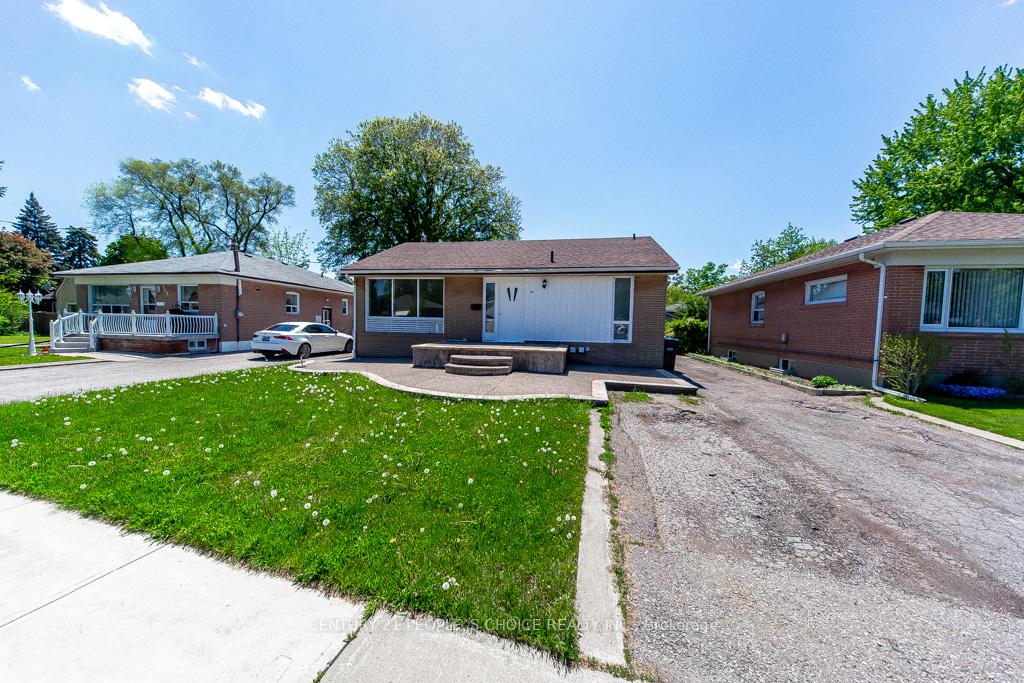 115-mcmurchy-avenue-s-brampton-ontario-w13437606